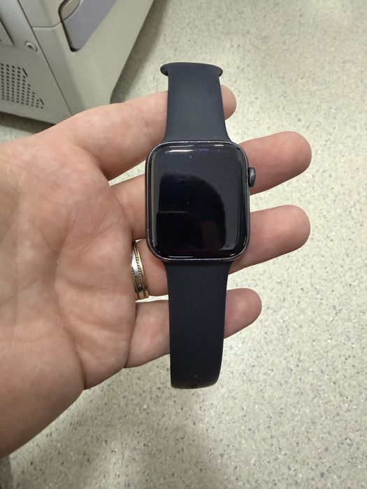 Apple Watch SE (GPS) 44 MM, 2021