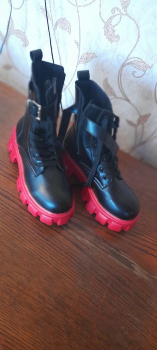 Продам новую обувь !!!
