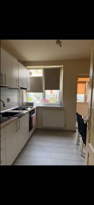 Vand apartament 3 camere central