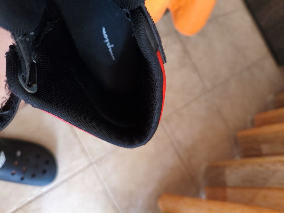 Маратонки като нови 38