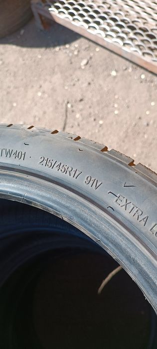 Продам резину на 17