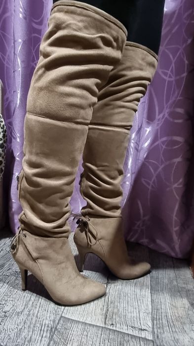 Одежда шапки и сапоги