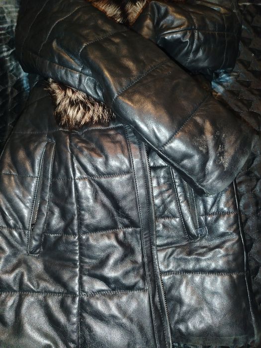 Куртка зима 44р 5000