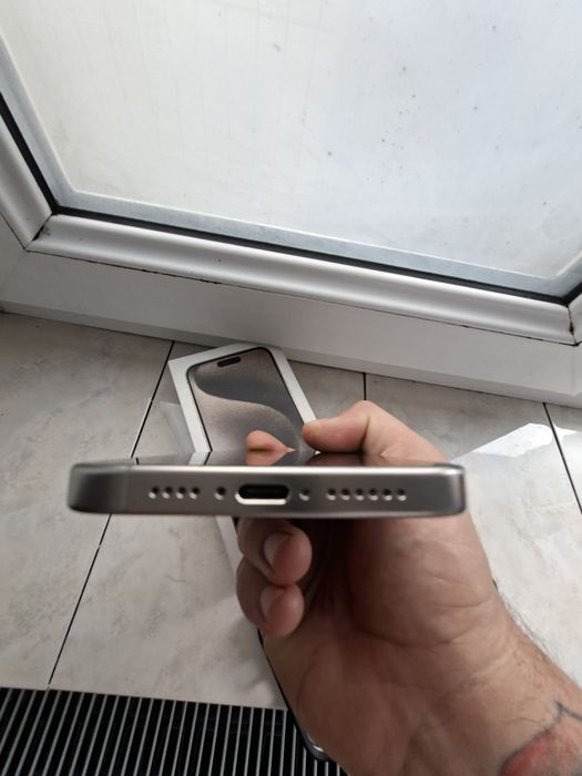 Vand Iphone 15 pro max