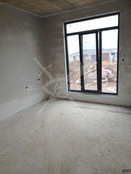 Невероятна къща до Пловдив, 706кв.м. двор!