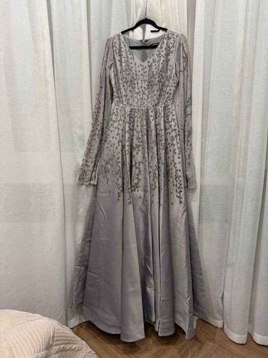 Продам вечернее платье