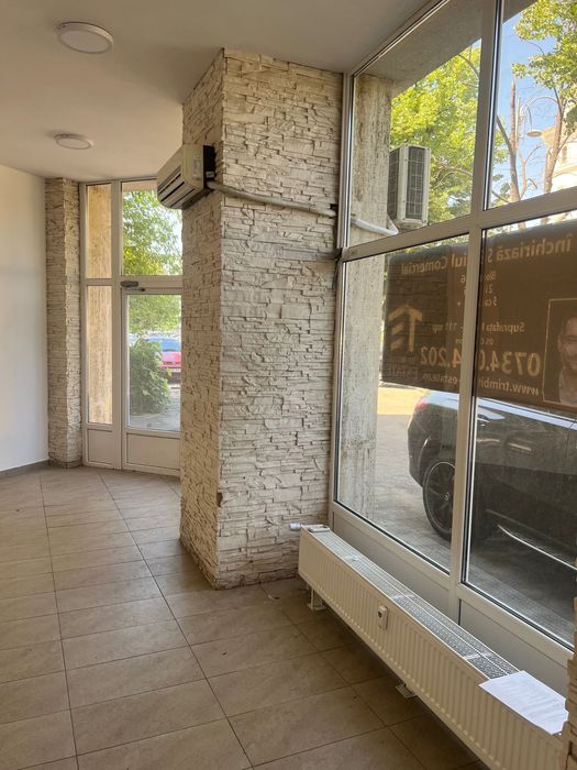 Spatiu de vanzare vis a vis de Catedrala