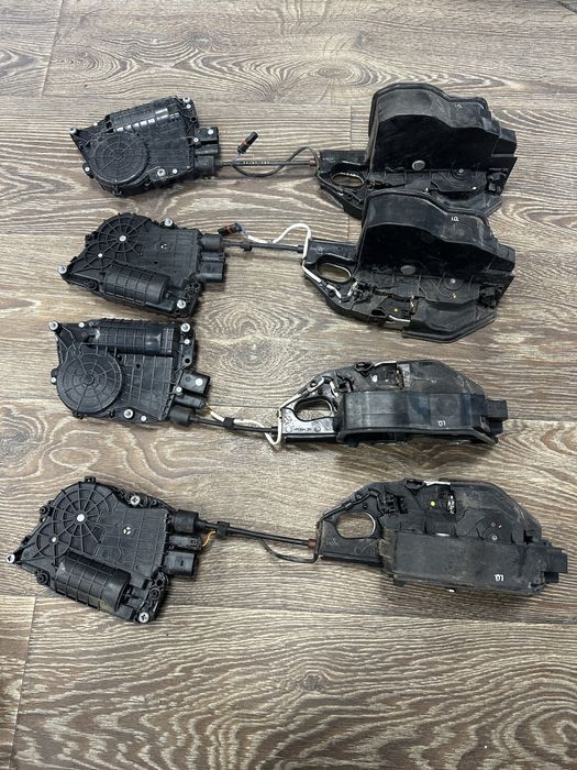 Bmw F10 F11 F01 вакум брава брави комплект