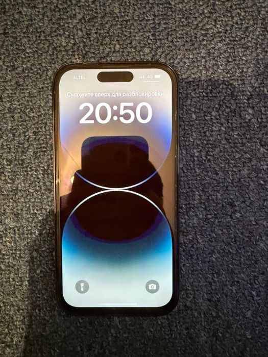 Продам айфон 14 про