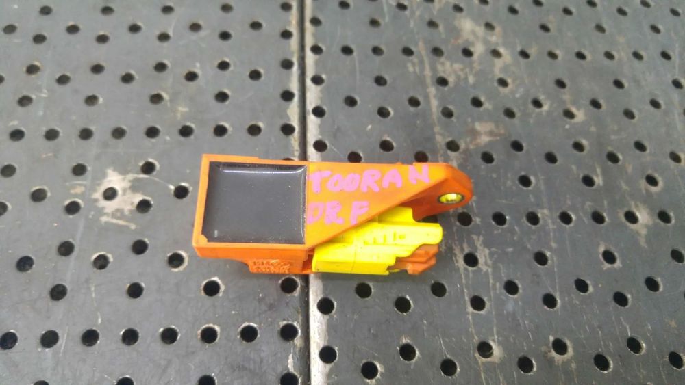 Senzor impact vw touran 1t 1t0909606