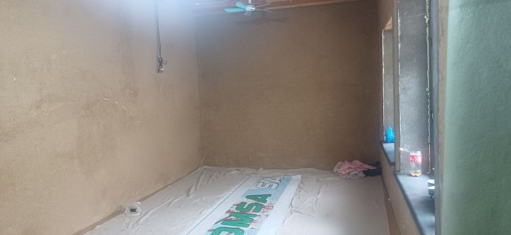 Продам участок 8 сотох с домом