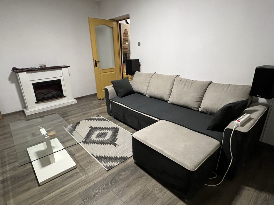 Inchirez apartament 2  camere zona centrala