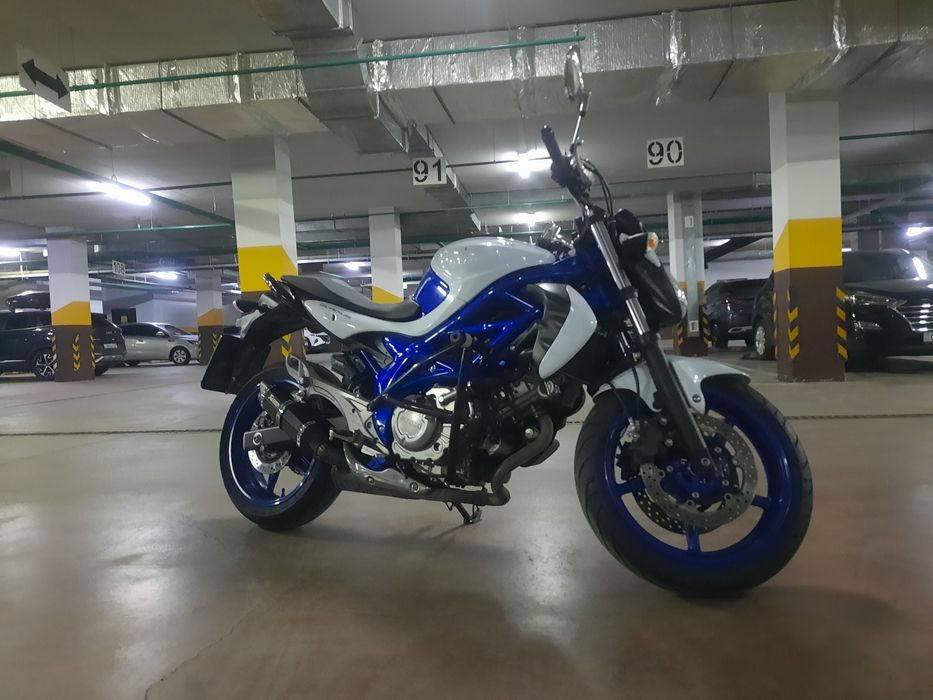 Продам мотоцикл suzuki gladius 400