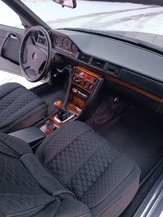 Продам Мерседес 124