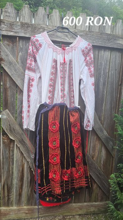 Costume populare tradiționale din diferite zone ale țări