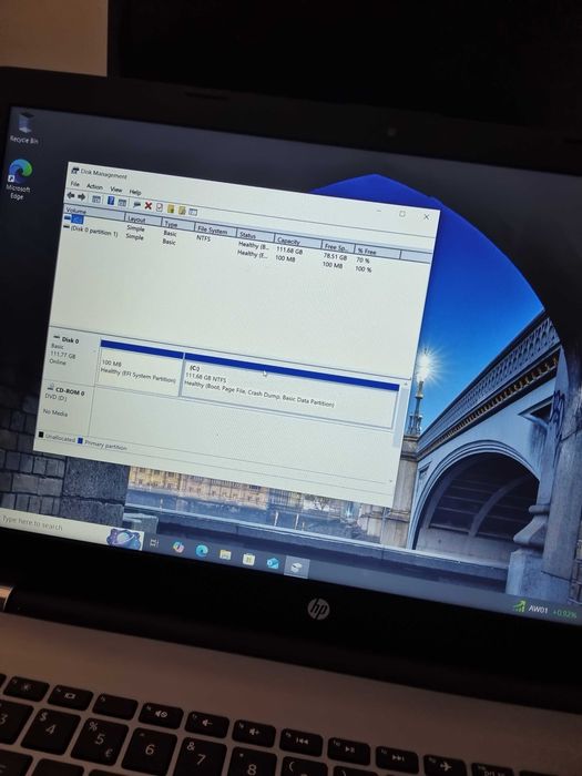 Laptop i5 7200u, HP 250 G6, 16 GB DDR4, 120 GB SSD, baterie moarta