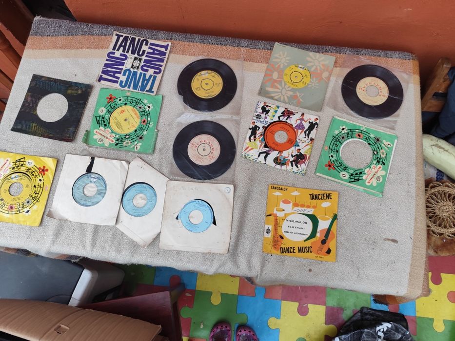 Discuri vinil diferite stíluri de muzica,povesti