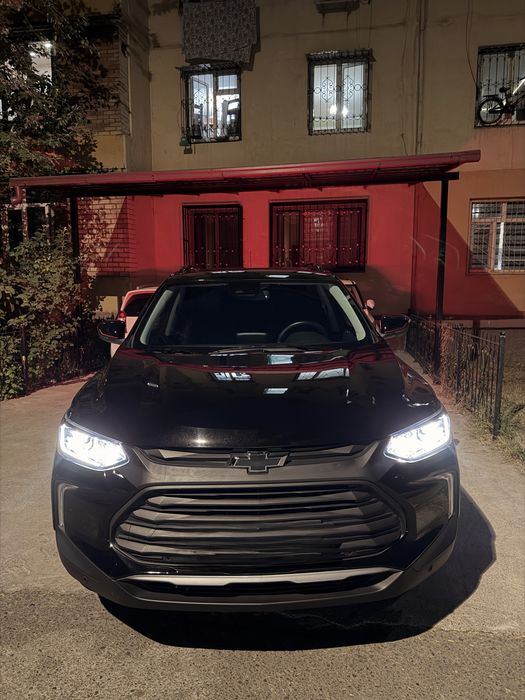 Tracker 2 redline 2025 16,000 km