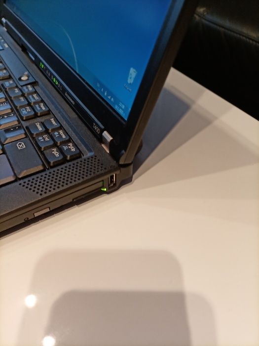 Лаптоп Леново Т 400 перфектен