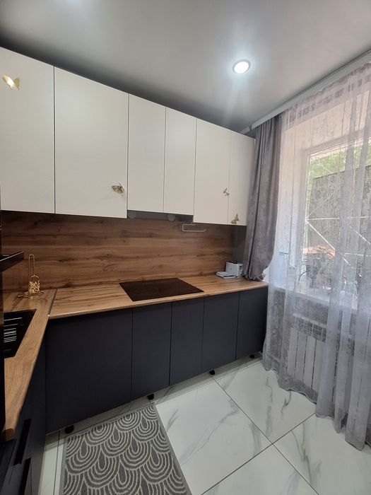 Продам 3х ком квартиру Район  5 школы