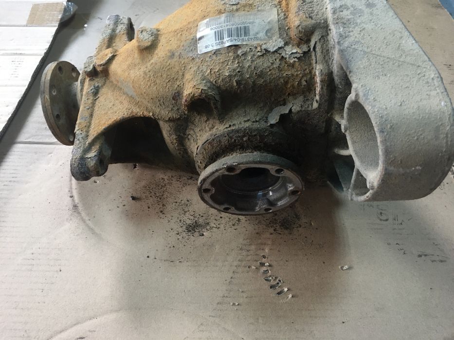 Grup diferential spate Bmw E90 318i/ 320i raport 3:38