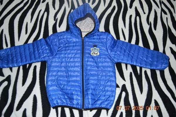 продам ветровку на мальчика