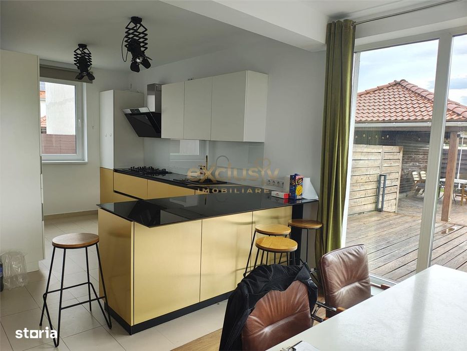 Casa high class cu gradinar inclus