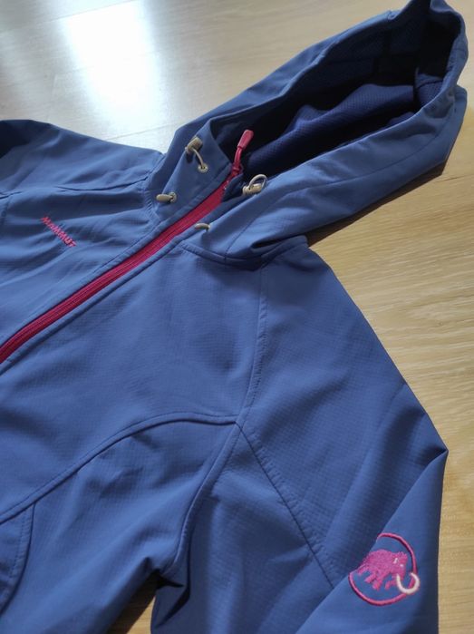 Jacheta dama drumeție Mammut M