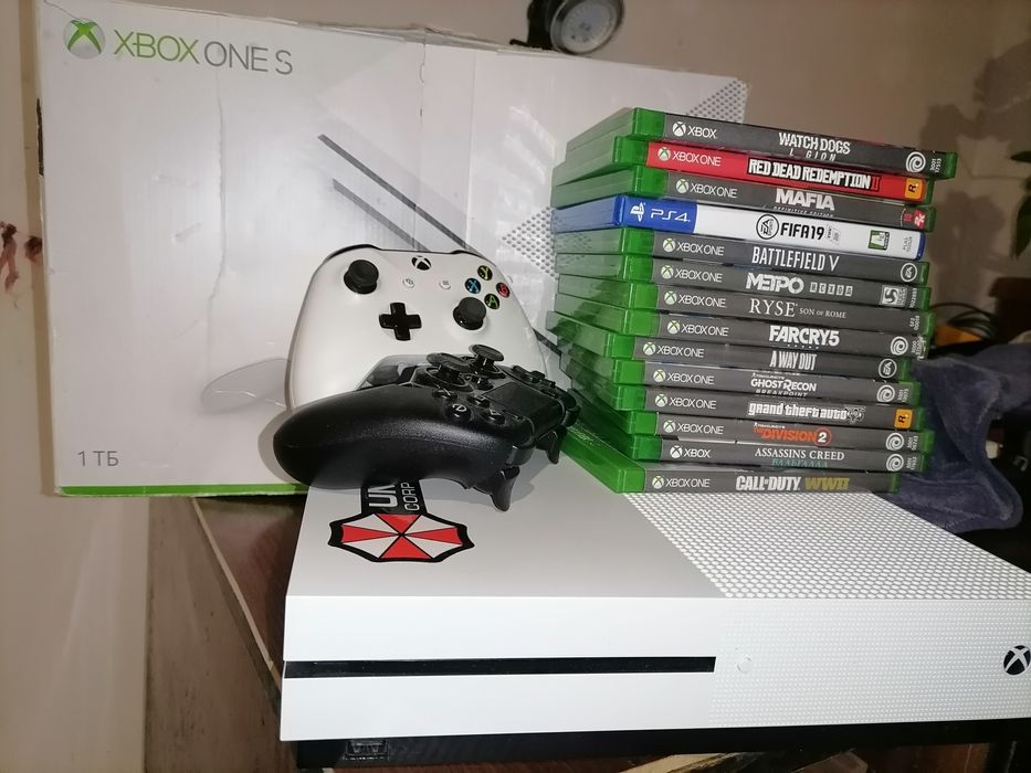 Игровые приставки  XBOX S 1 TB