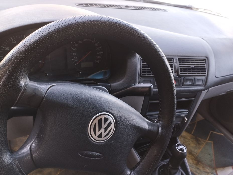 Гольф  4  продаю