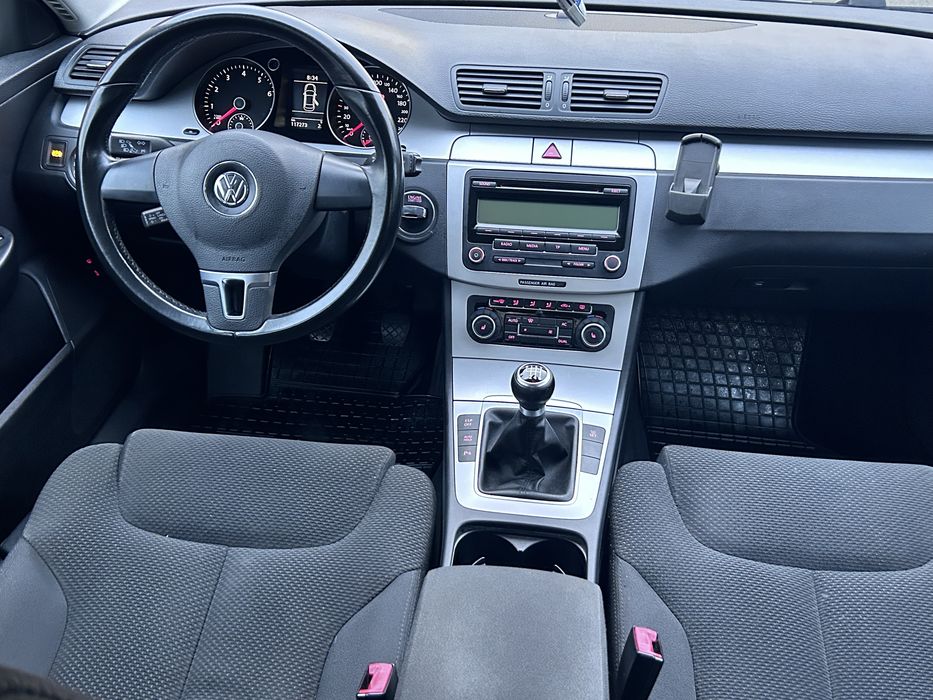 VOLKSWAGEN Passat 2010 — imagine 5