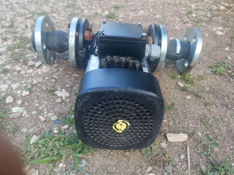Vand pompa de apa grundfos
