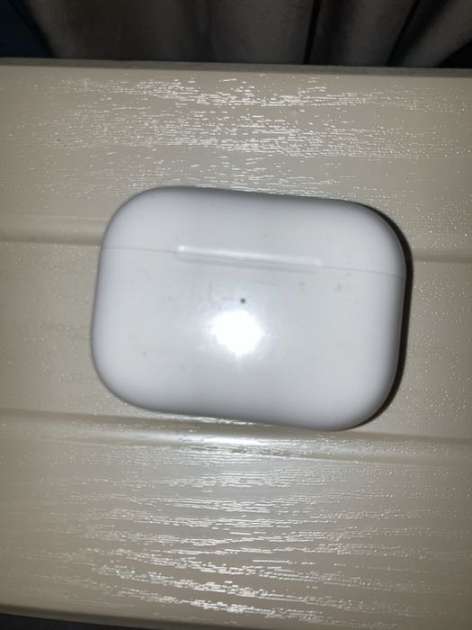 Продом кеис от airpods
