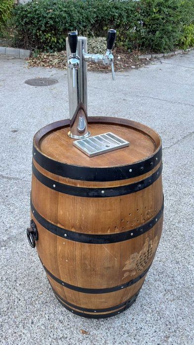 Dozator de bere integrat intr-un butoi