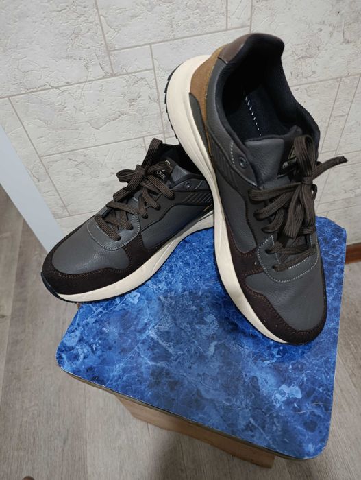 Кроссовки новые...