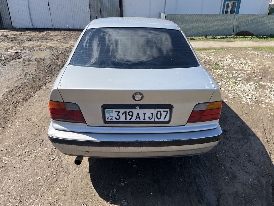 Продам Bmw e36 1.8
