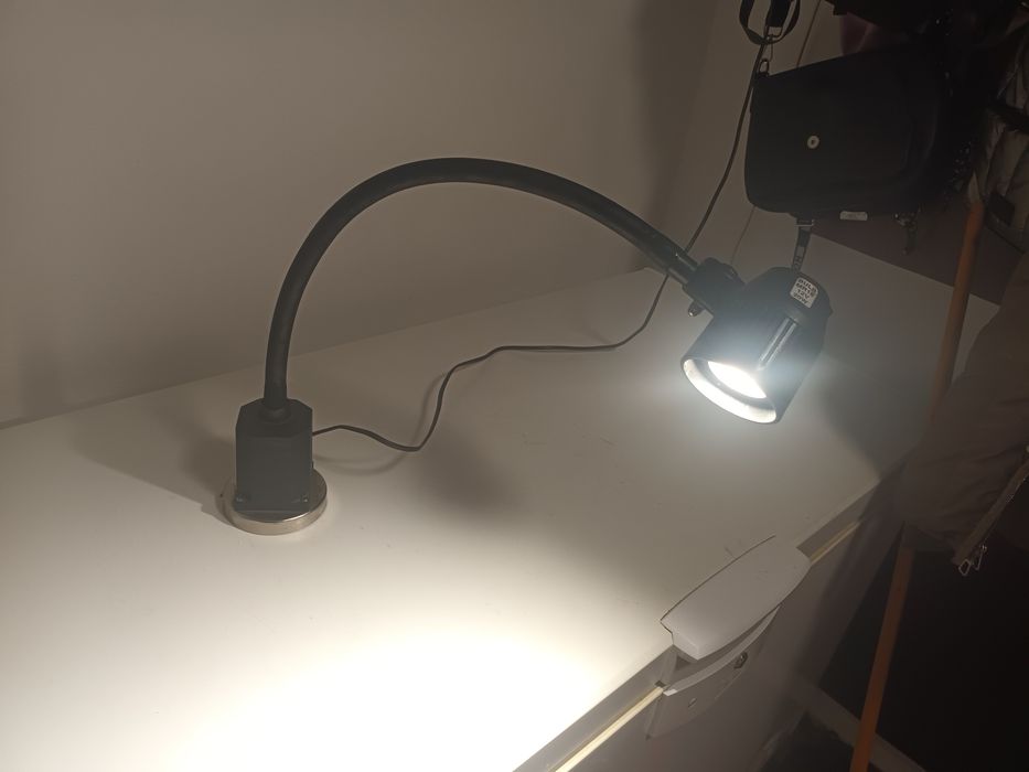 Lampa lucru atelier
