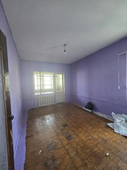 Продаётся 2-х комнатная квартира в Сергели 4