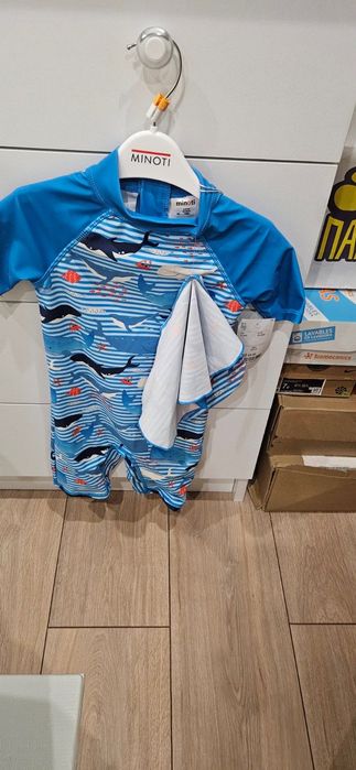 Бански за момче с UV защита 92 см