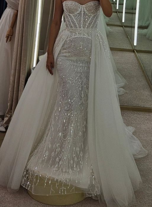 Продам шикарное свадебное платье