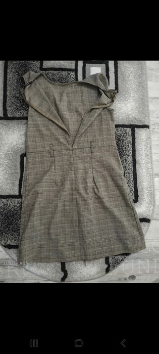 Rochie-sarafan ,stare foarte bună, marca Colin's.