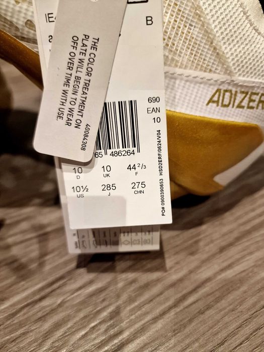 Футболно обивки Adidas Adizero