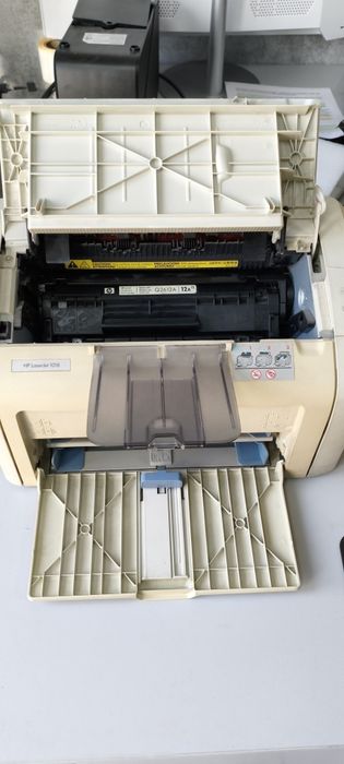 Принтер HP1018 в отличном состоянии.