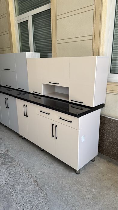 Кухонный гарнитур скидка