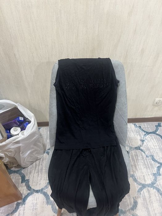 Продам женские вещи