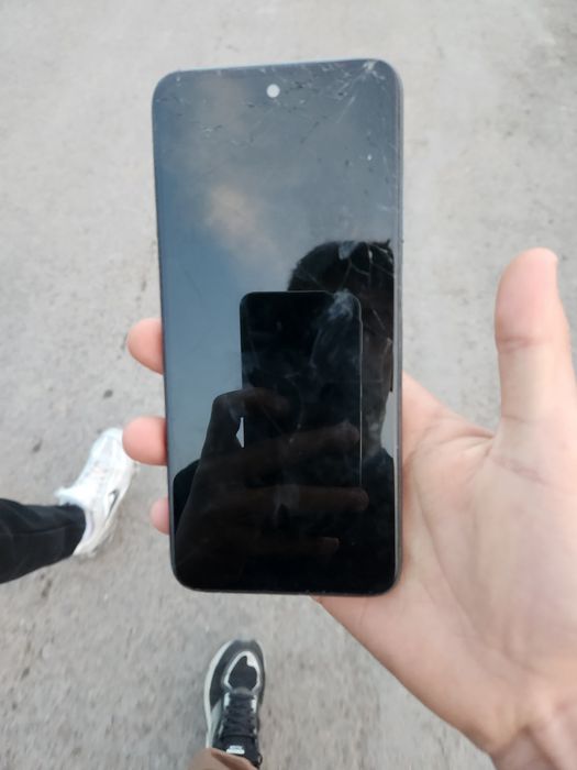Продам редми нот 10