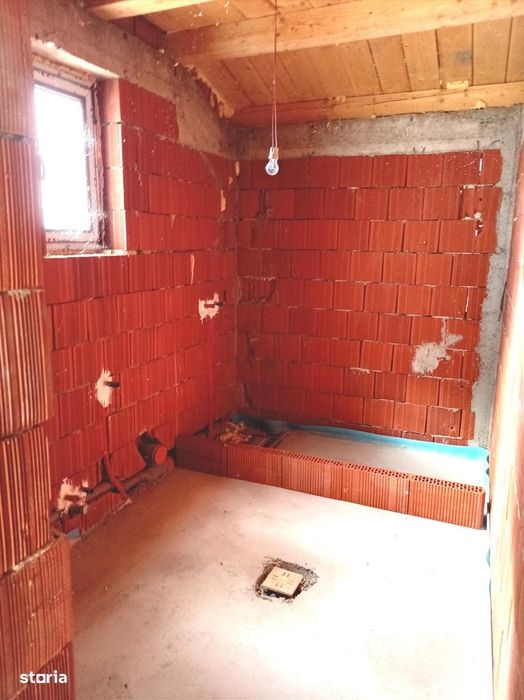 Casa de vanzare in Betfia, cu 6 camere, la rosu, Bihor,Gaminvest,V4469
