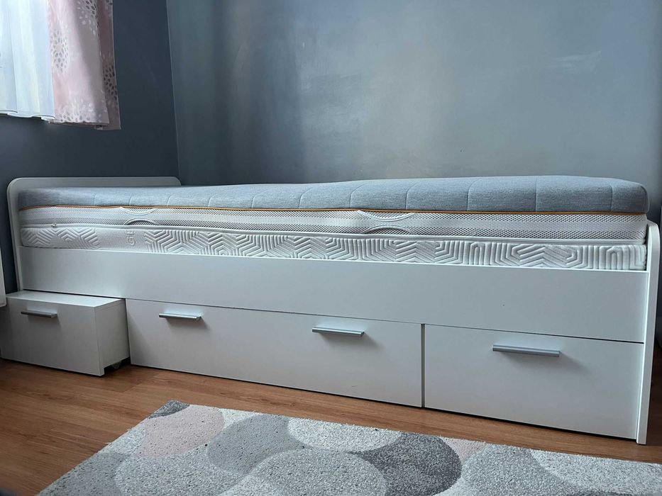 Pat dormitor 90 x 200