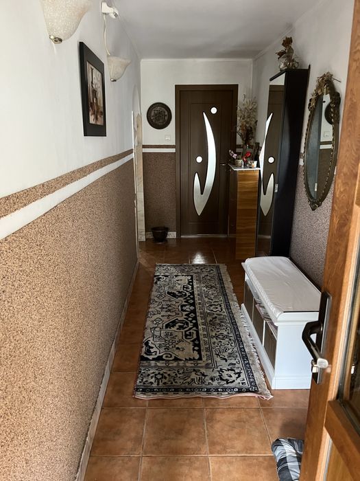 Vila P+E+M de vanzare in Bacau