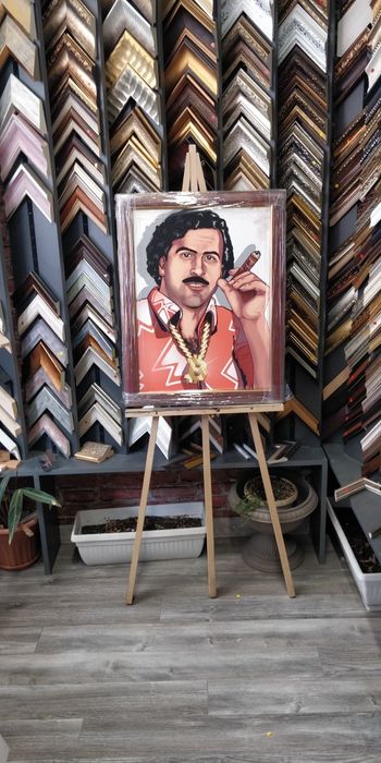 ''Пабло Ескобар'' Продавам картина